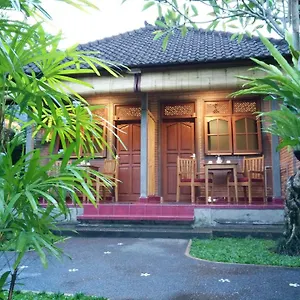  Homestay Tara House