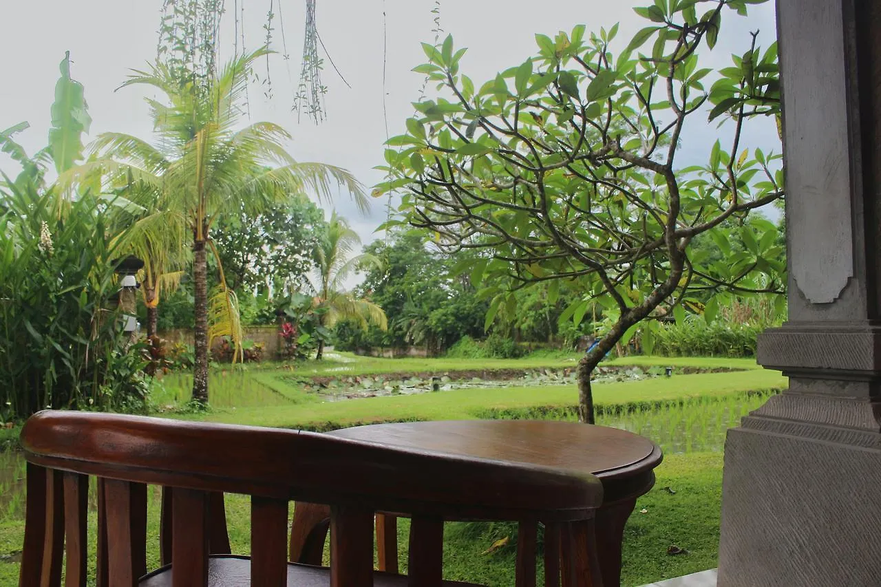 Saren Indah Hotel Ubud 3*,